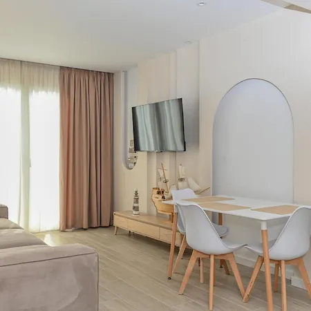 Fluctus Apartment